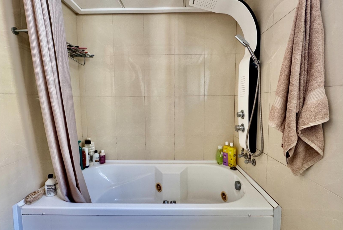 Appartement aan zee in een modern wooncomplex La Cala de Finestrat
