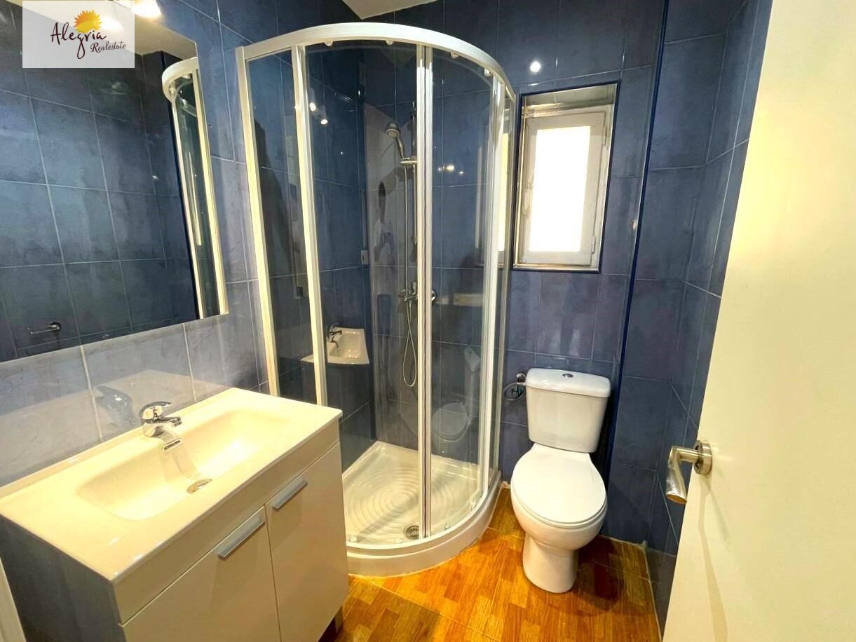 Apartment for sale (La Florida) 3 bedrooms + living room with balcony.