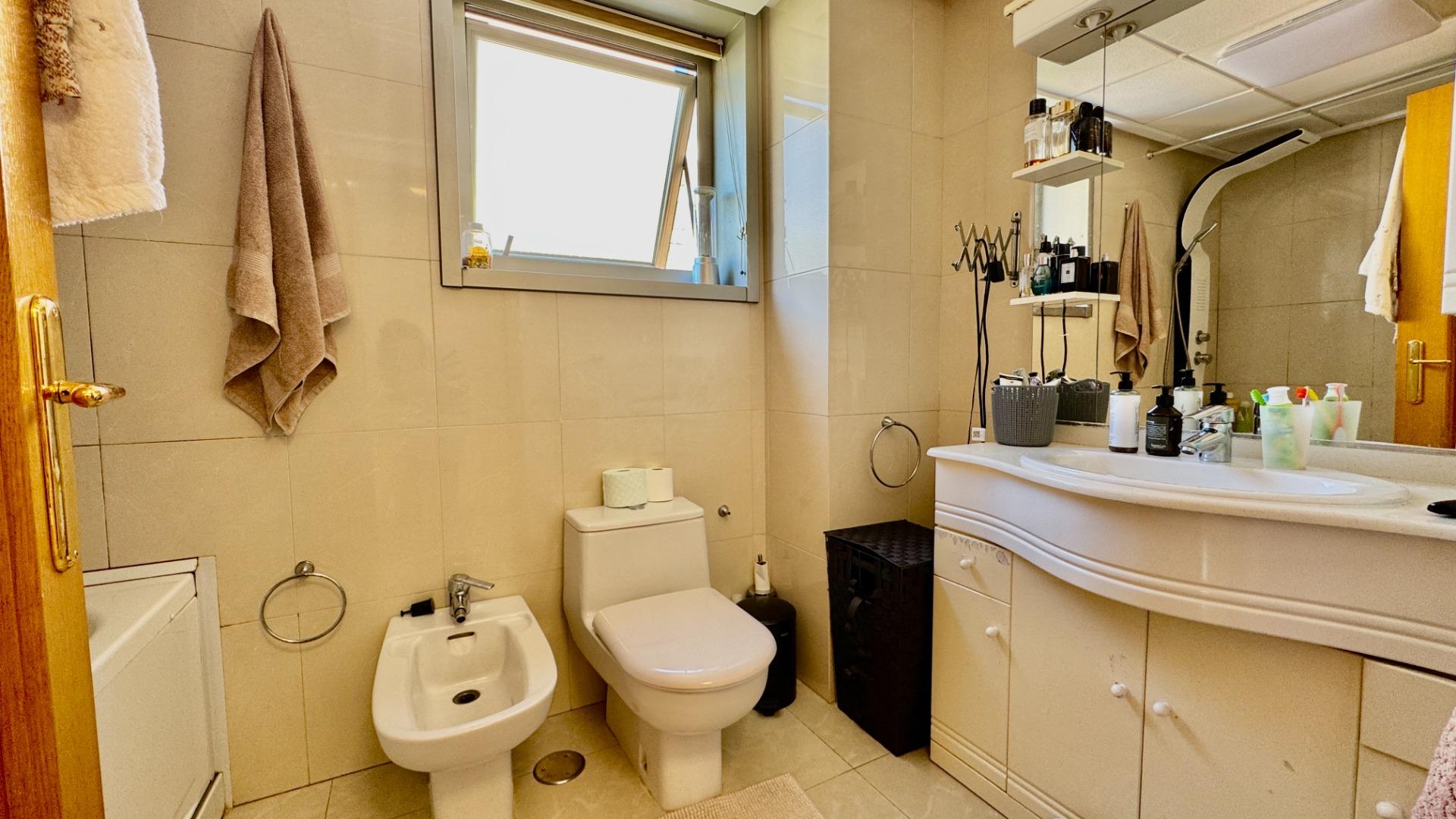 Appartement aan zee in een modern wooncomplex La Cala de Finestrat