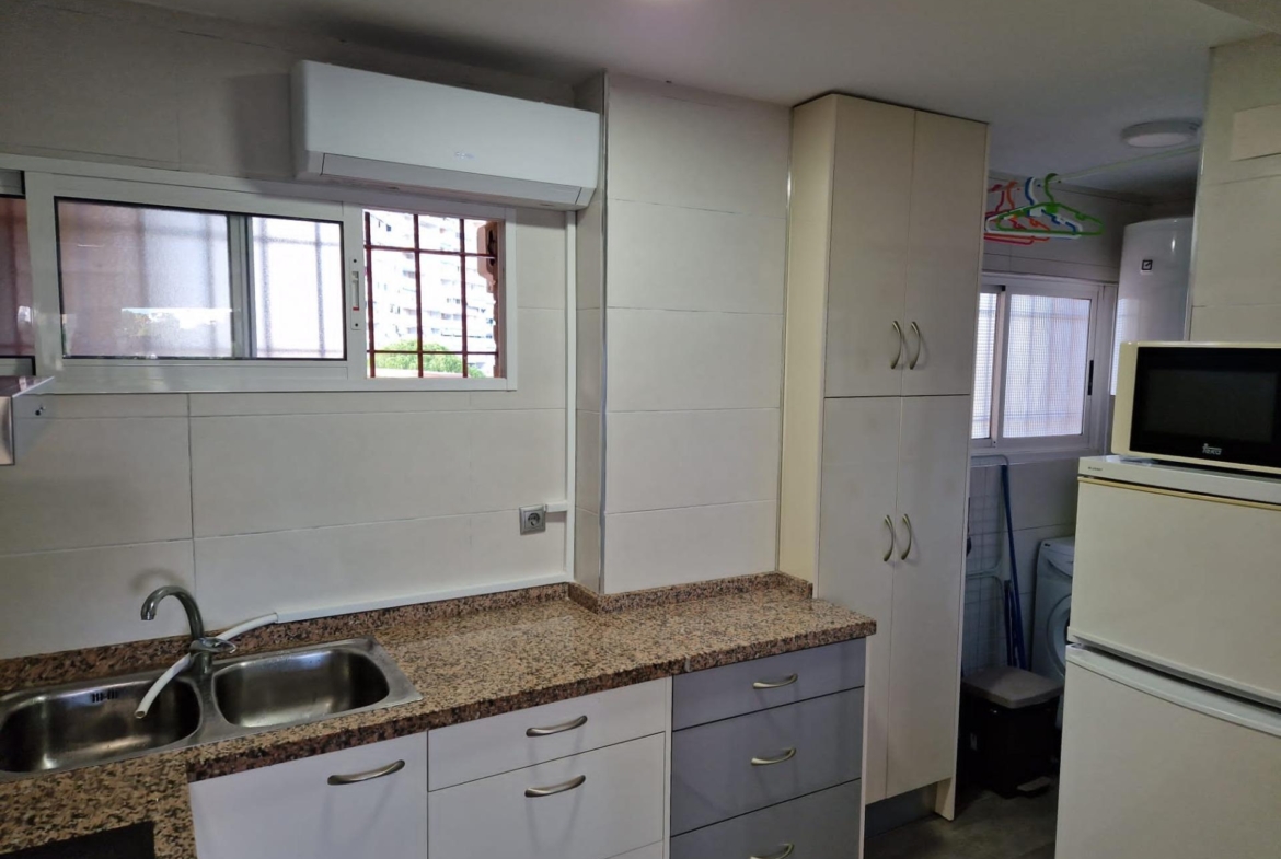 Amplio y Moderno Apartamento Reformado en Playa de San Juan