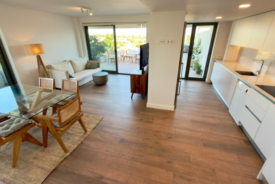 Exclusivo ático con impresionante terraza solárium en Azara, Pau 5