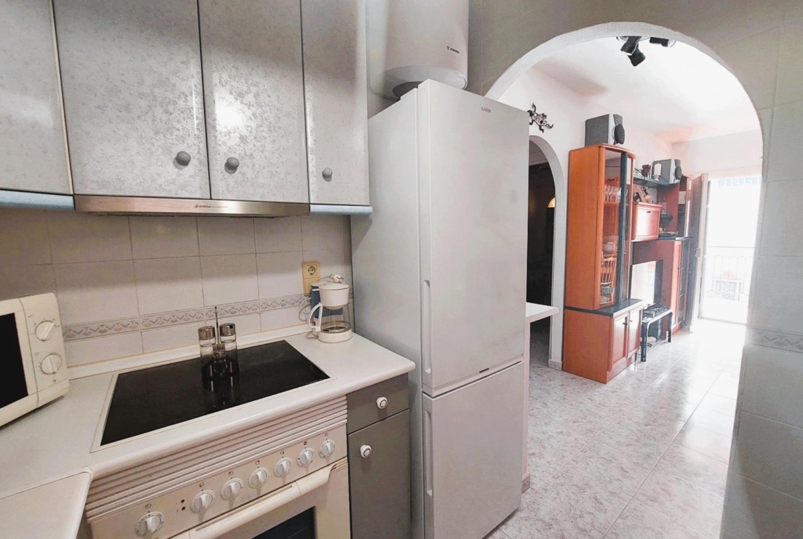 Nice bungalow on the upper floor with private solarium and sea views