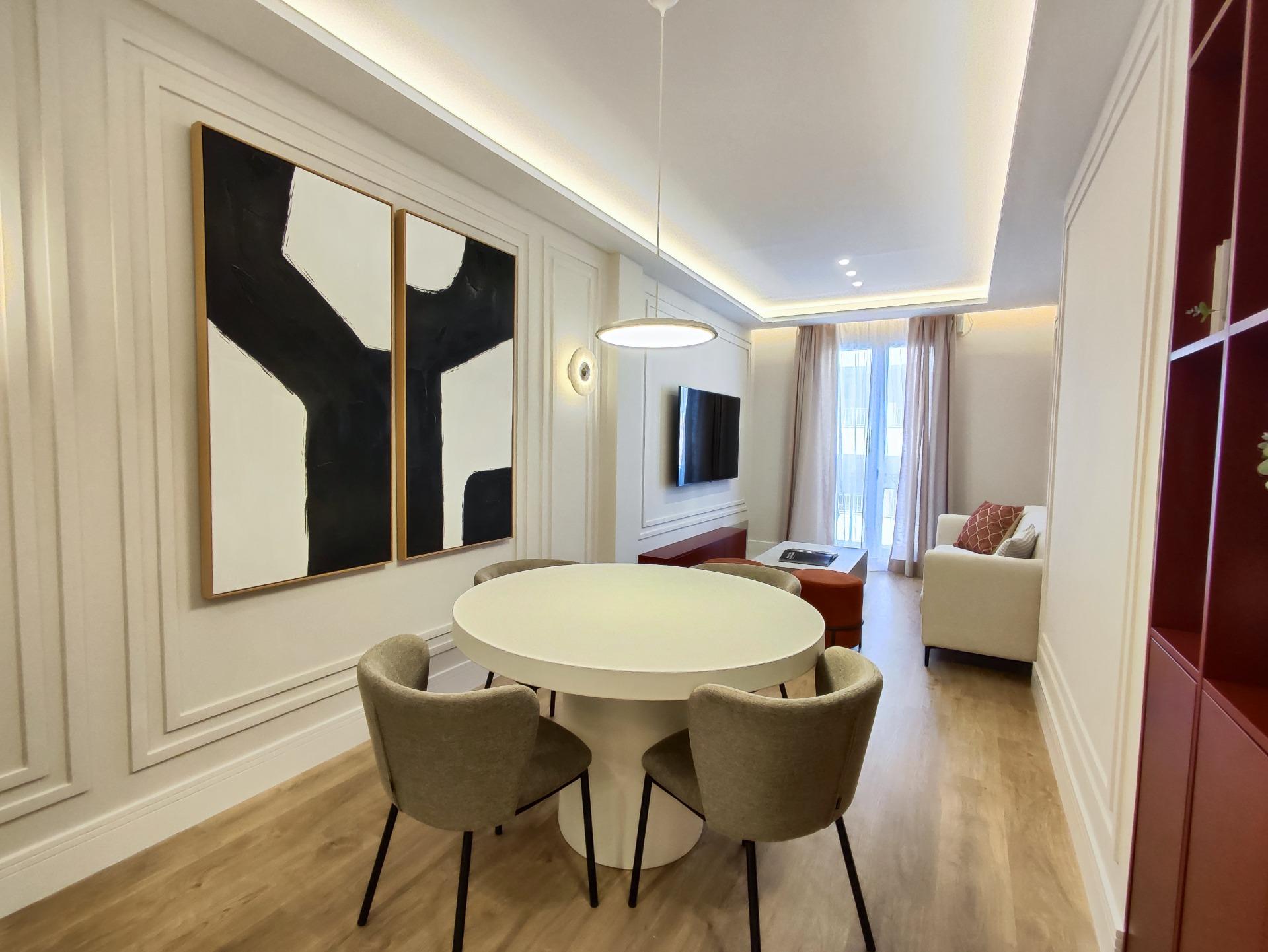 SPECTACULAR FULLY RENOVATED EXTERIOR APARTMENT IN GOYA, MADRID