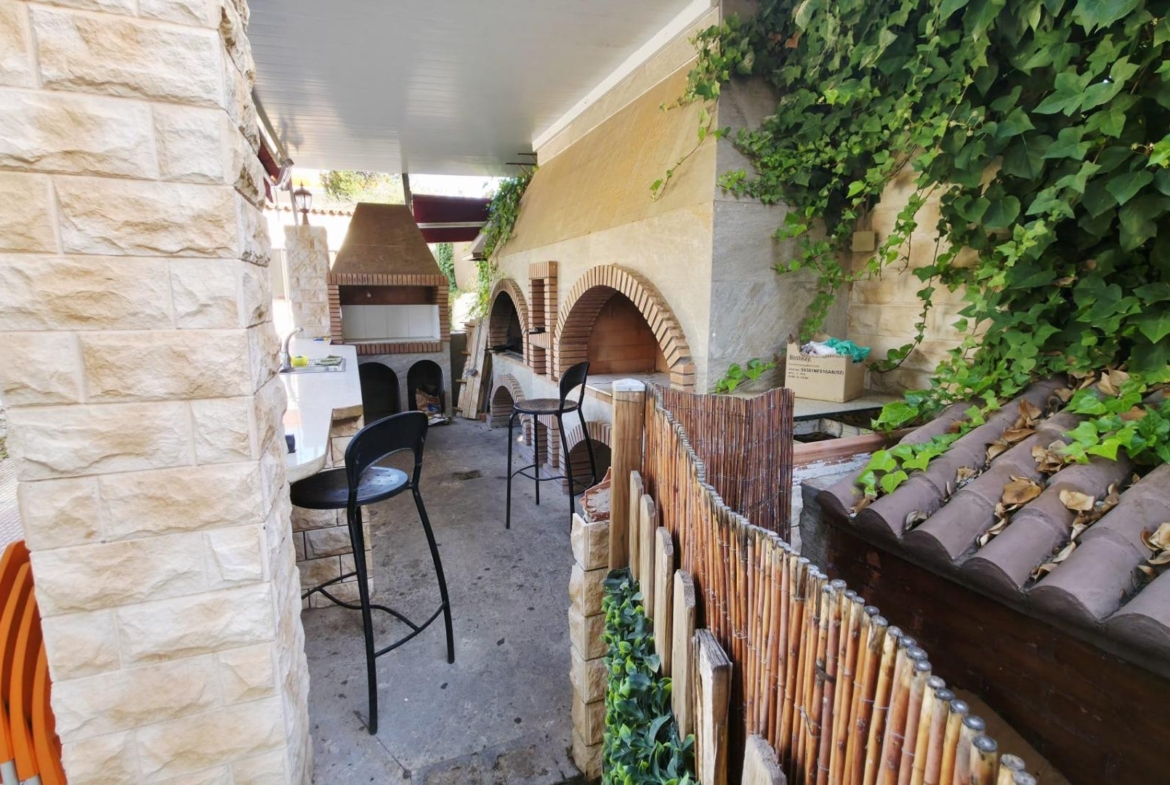 Magnífico chalet con amplias posibilidades en La Albufereta – Playa de San Juan (Alicante)