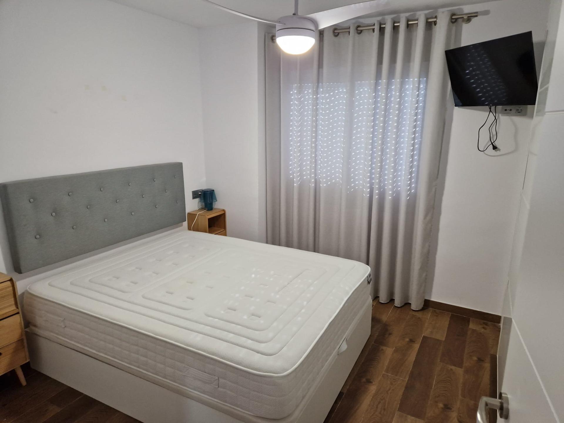 5-21-41 Amplio y Moderno Apartamento Reformado en Playa de San Juan