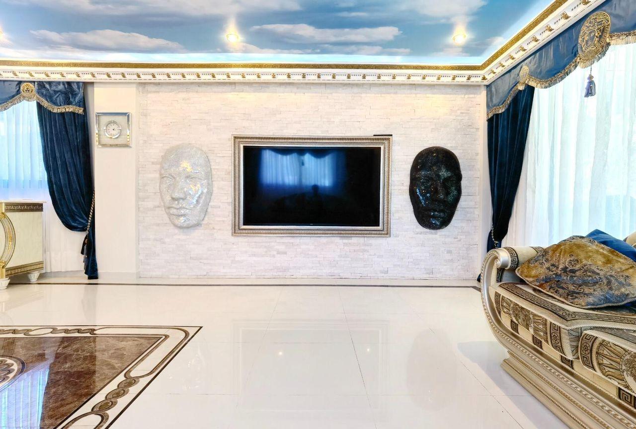 5-22-43 🏡 Live in Altea Hills — one of the most prestigious and secure locations on the Costa Blanca.