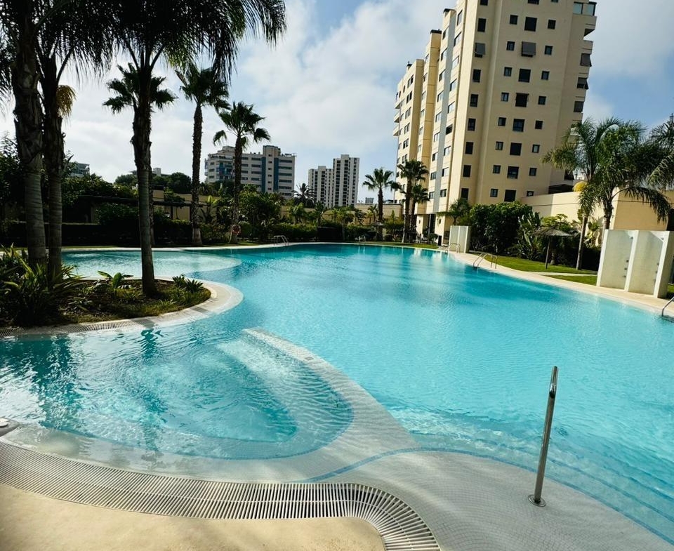 Urbanización Parque Mariola, en Pau 5, con Vistas al Mar