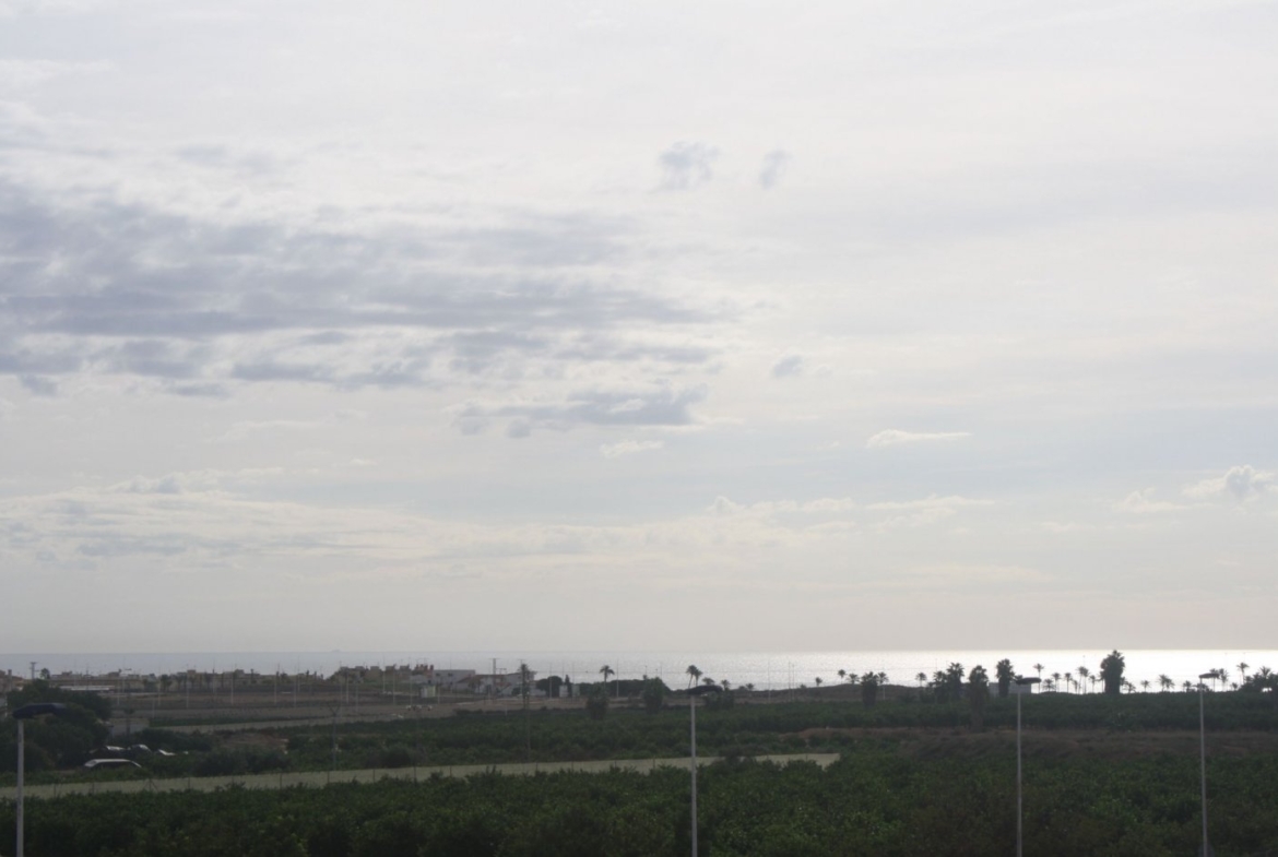 BEAUTIFUL TOWNHOUSE IN LOS ALTOS, TORREVIEJA