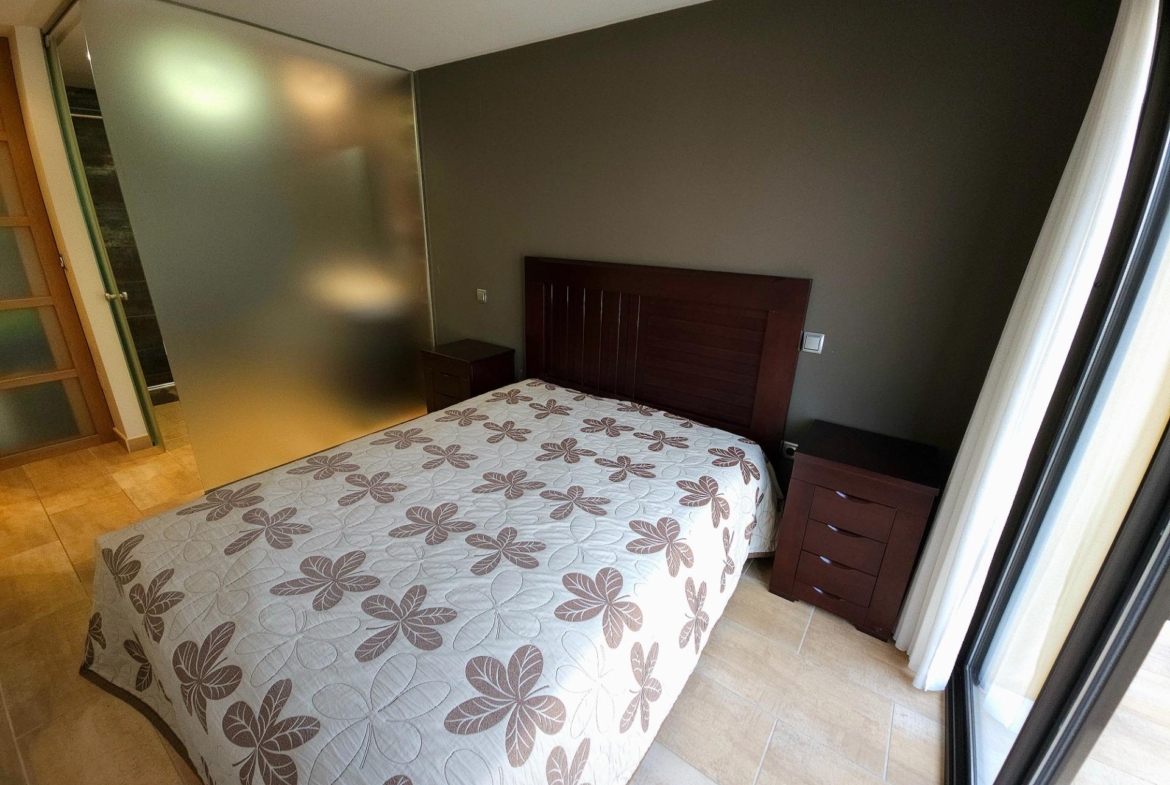 Exclusief appartement in Guardamar del Segura met uitzicht op zee