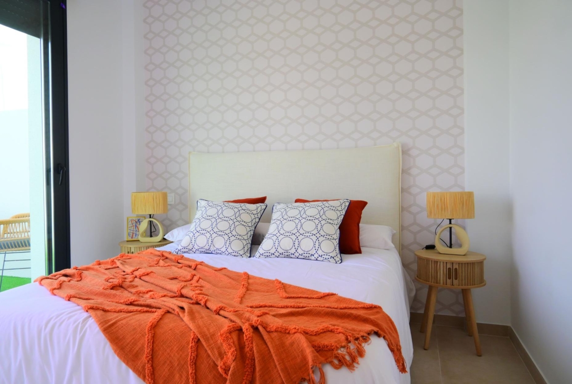 EXCLUSIVITY AND WELL-BEING: VILLA WITH GARDEN AND PRIVATE GARAGE