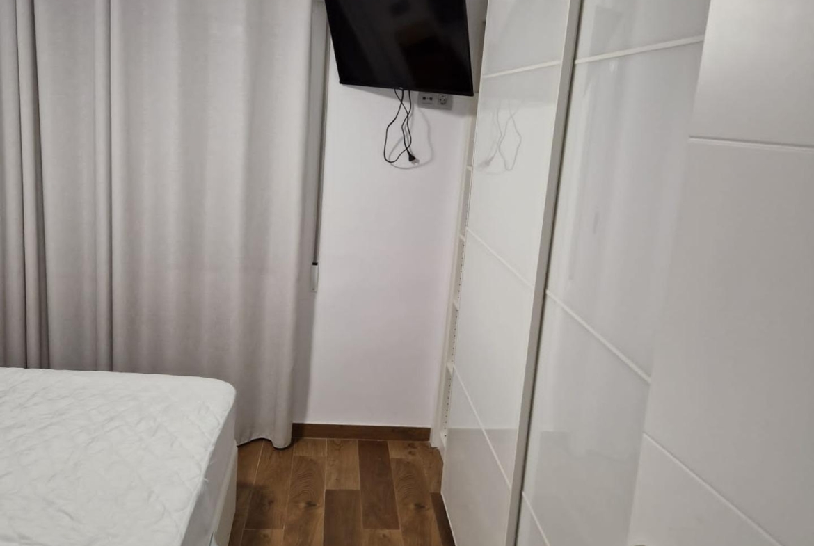 Amplio y Moderno Apartamento Reformado en Playa de San Juan