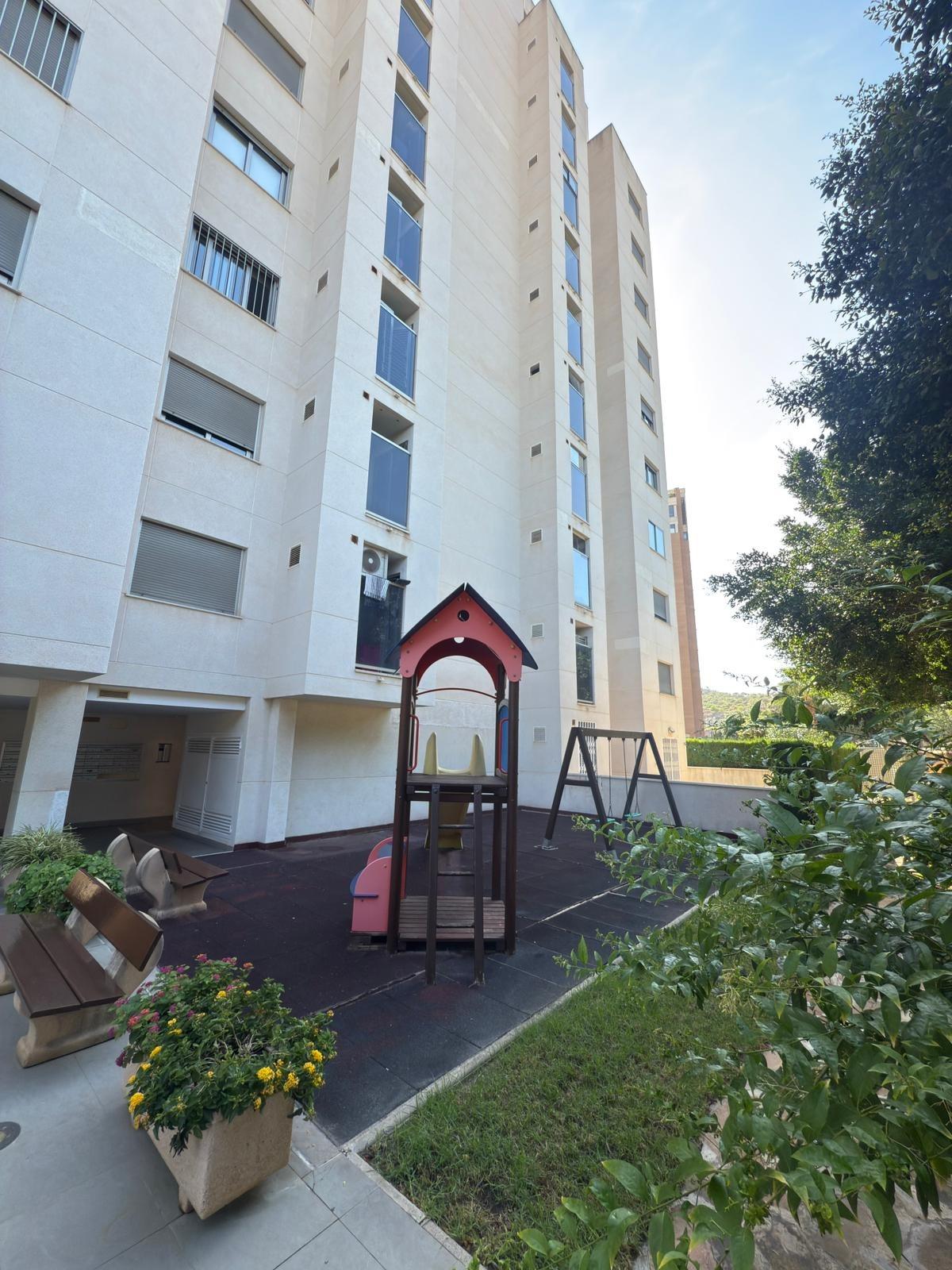 Apartamento a estrenar a 600 m de la playa