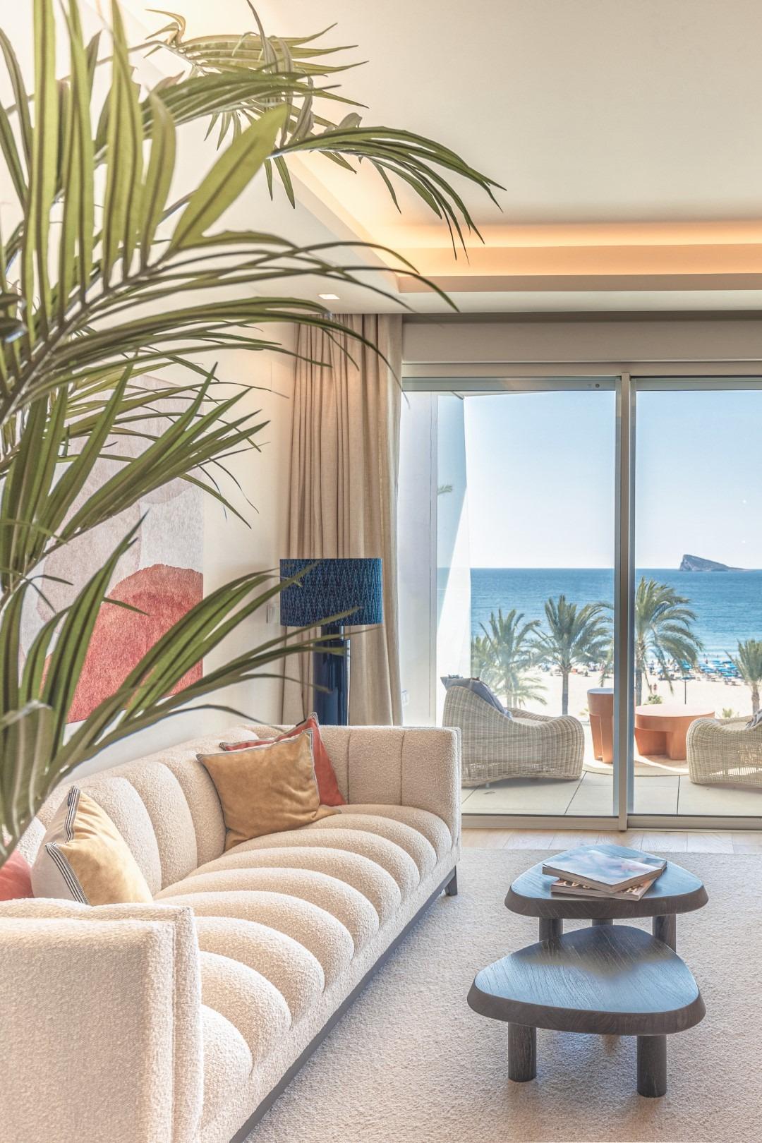 Last luxury apartments on the first line of Poniente beach