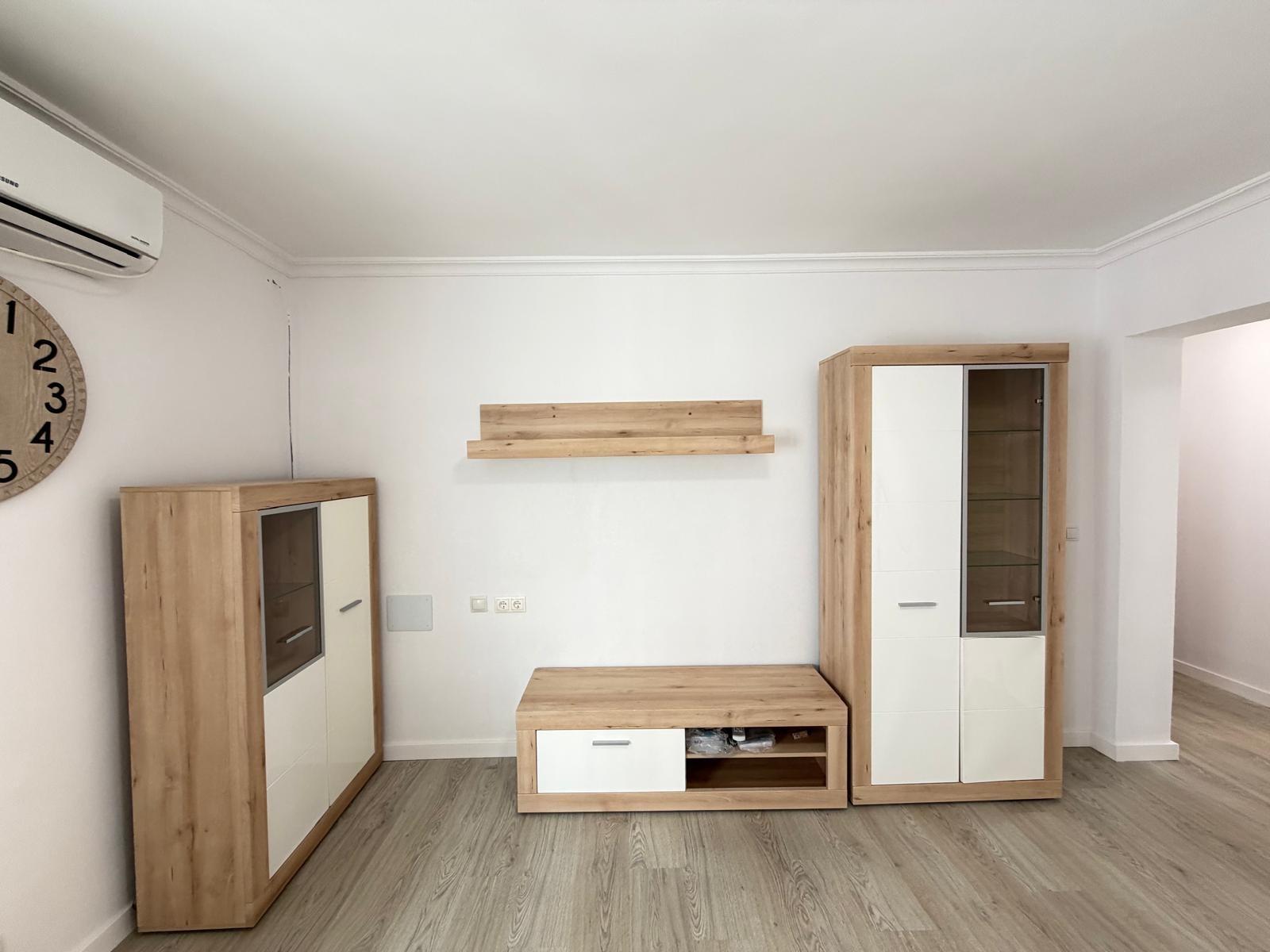 5-27-31 REFORMED 2-BEDROOM APARTMENT. 1 BATHROOM. WITH 65 M2. PARK OF NATIONS AREA. BEACH 800 METERS AWAY.