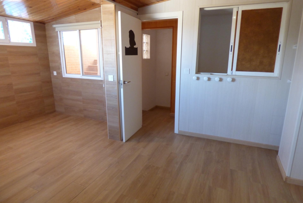 CHALET ADOSADO LISTO PARA ENTRAR A VIVIR EN SAN JUAN