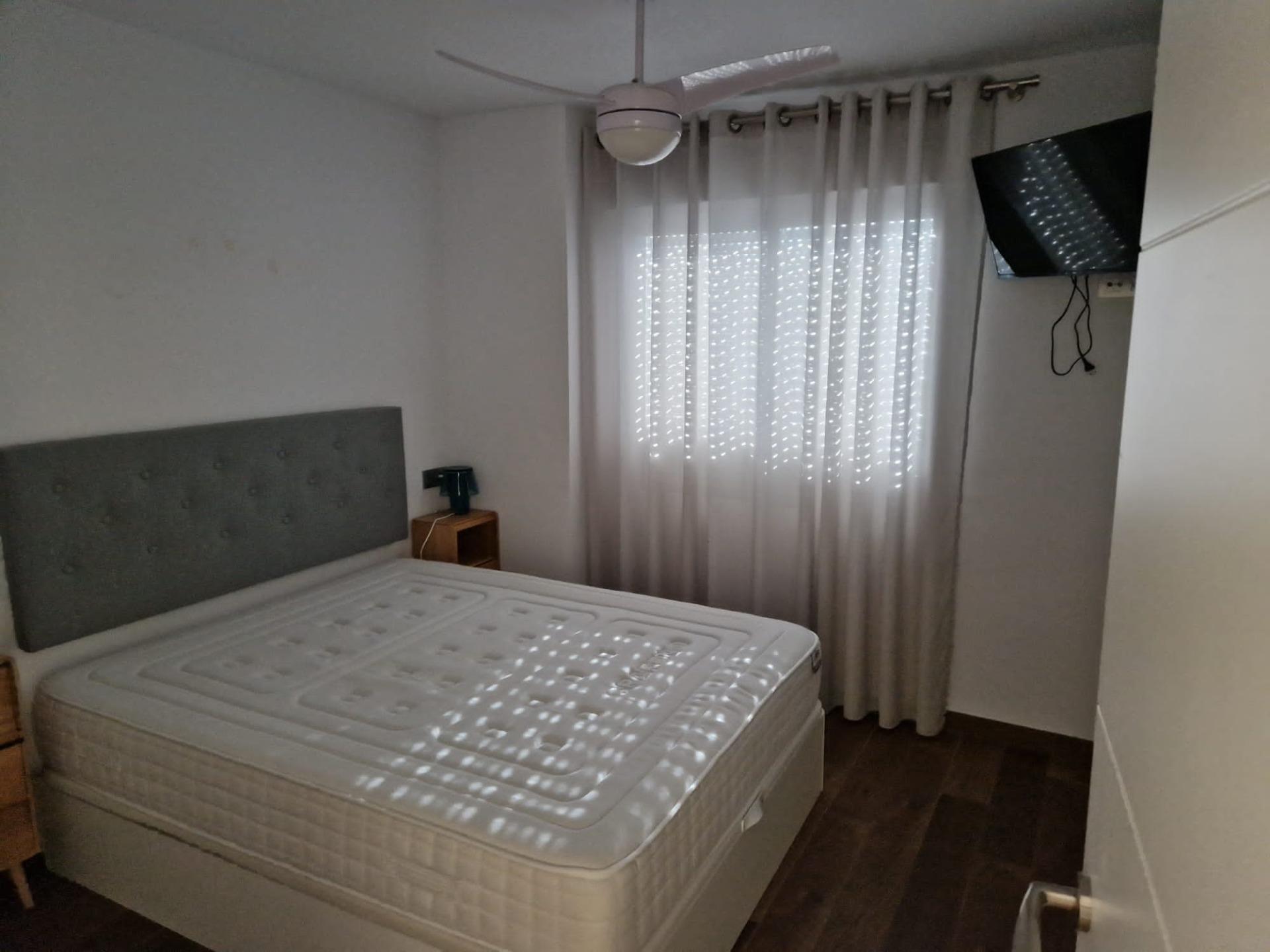 5-28-29 Amplio y Moderno Apartamento Reformado en Playa de San Juan