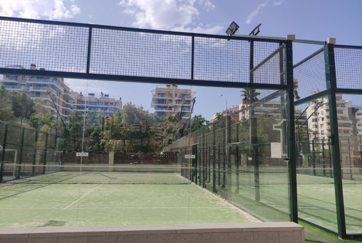 Urbanización Parque Mariola, en Pau 5, con Vistas al Mar
