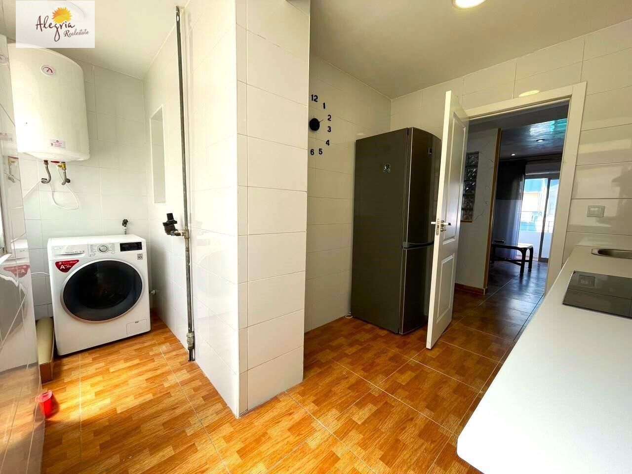 Apartment for sale (La Florida) 3 bedrooms + living room with balcony.