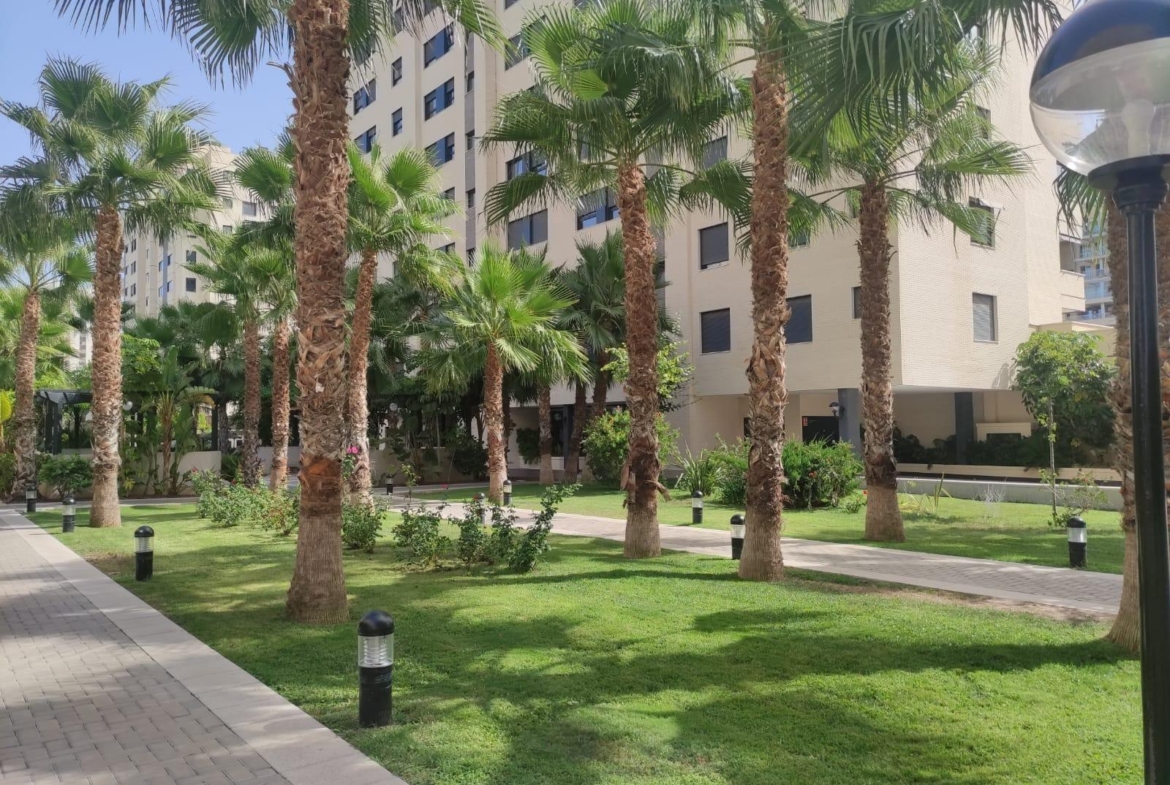 Urbanización Parque Mariola, en Pau 5, con Vistas al Mar