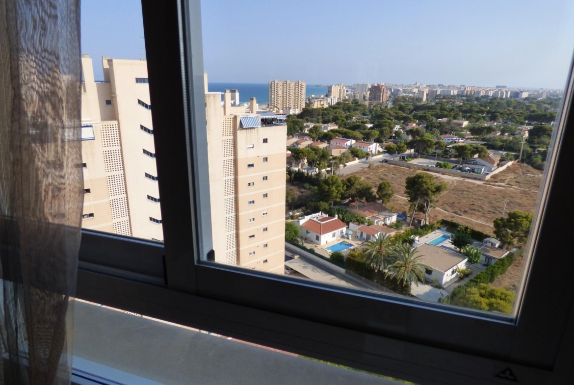 Espectacular vivienda con vistas panorámicas a la playa de Muchavista