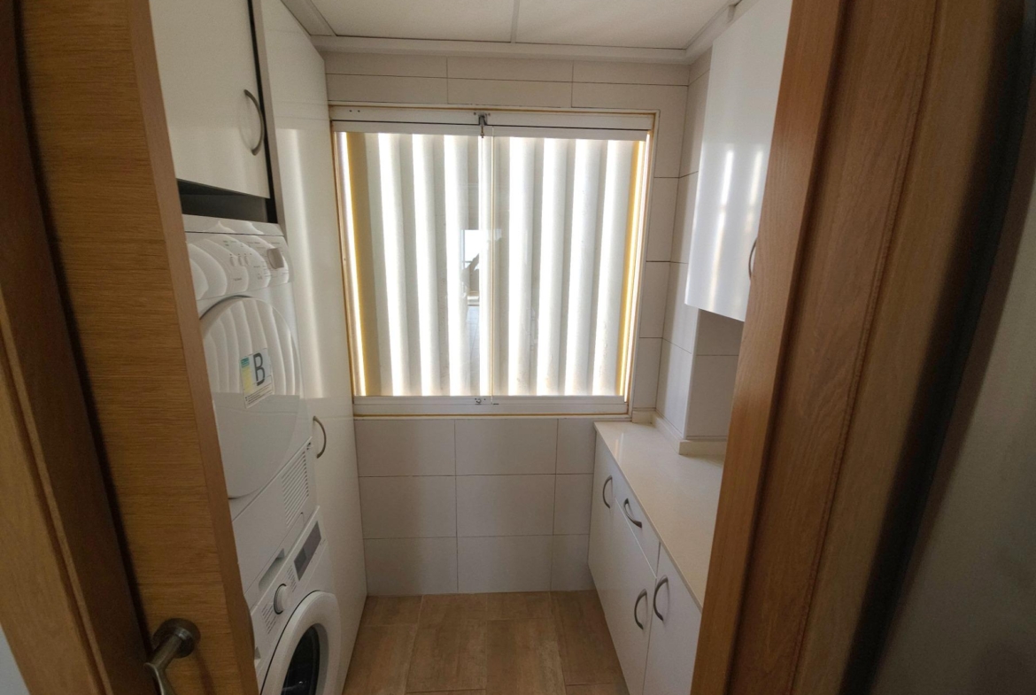 Exclusief appartement in Guardamar del Segura met uitzicht op zee