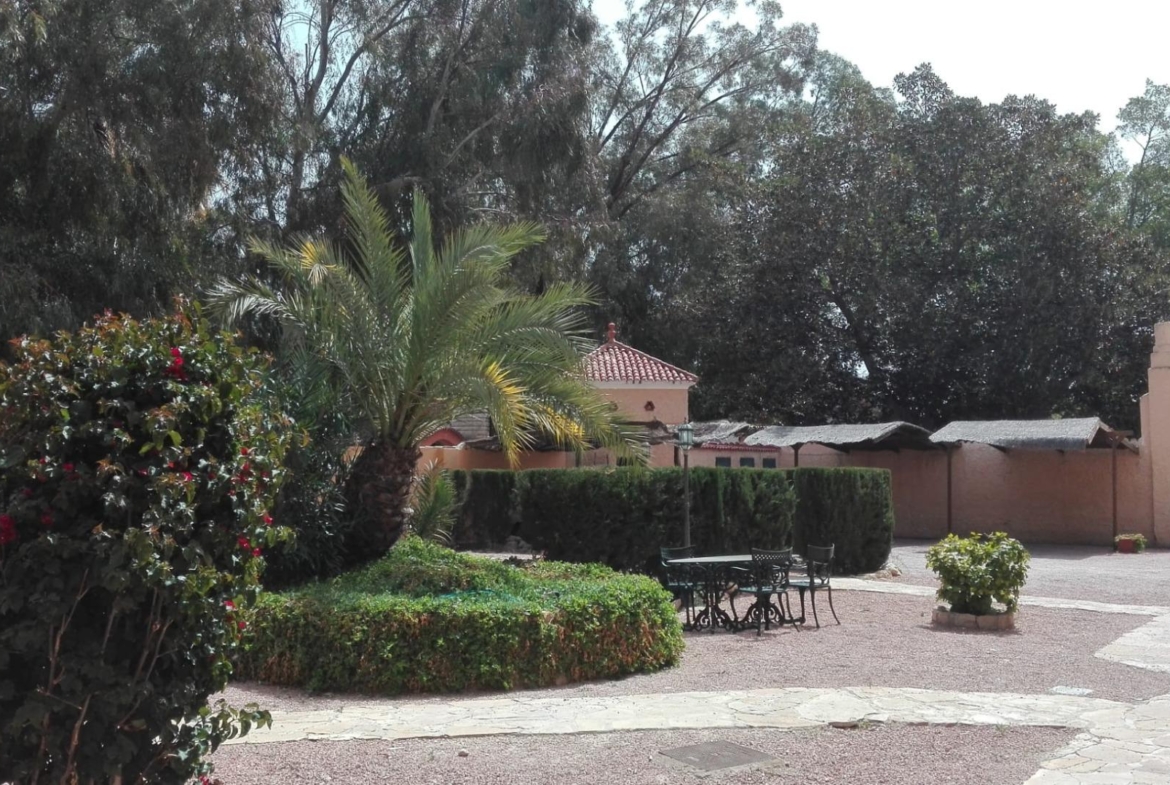 CASITA DE CAMPO DEL SIGLO XVIII REFORMADA