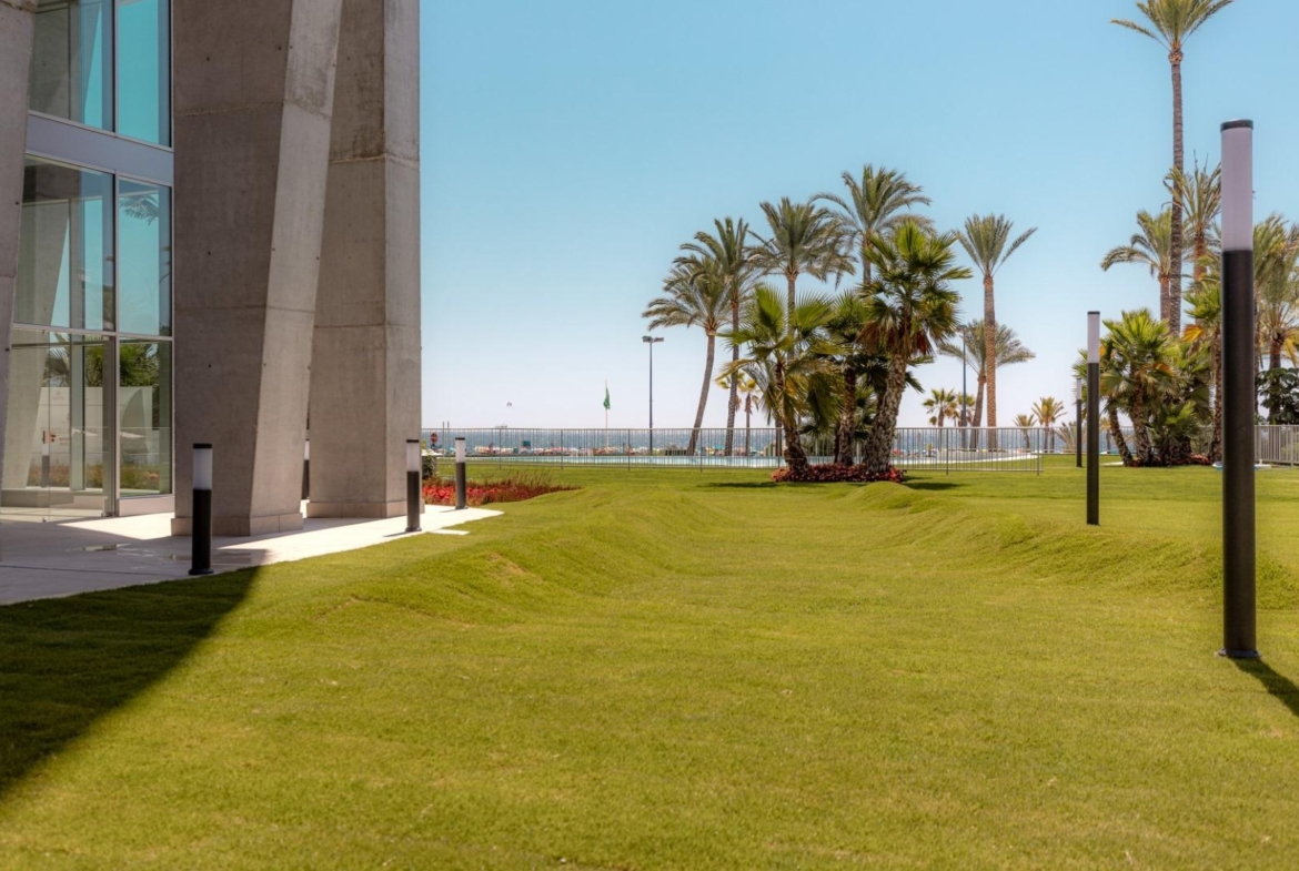 Last luxury apartments on the first line of Poniente beach