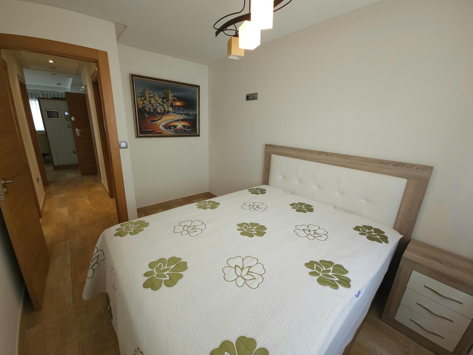Exclusief appartement in Guardamar del Segura met uitzicht op zee