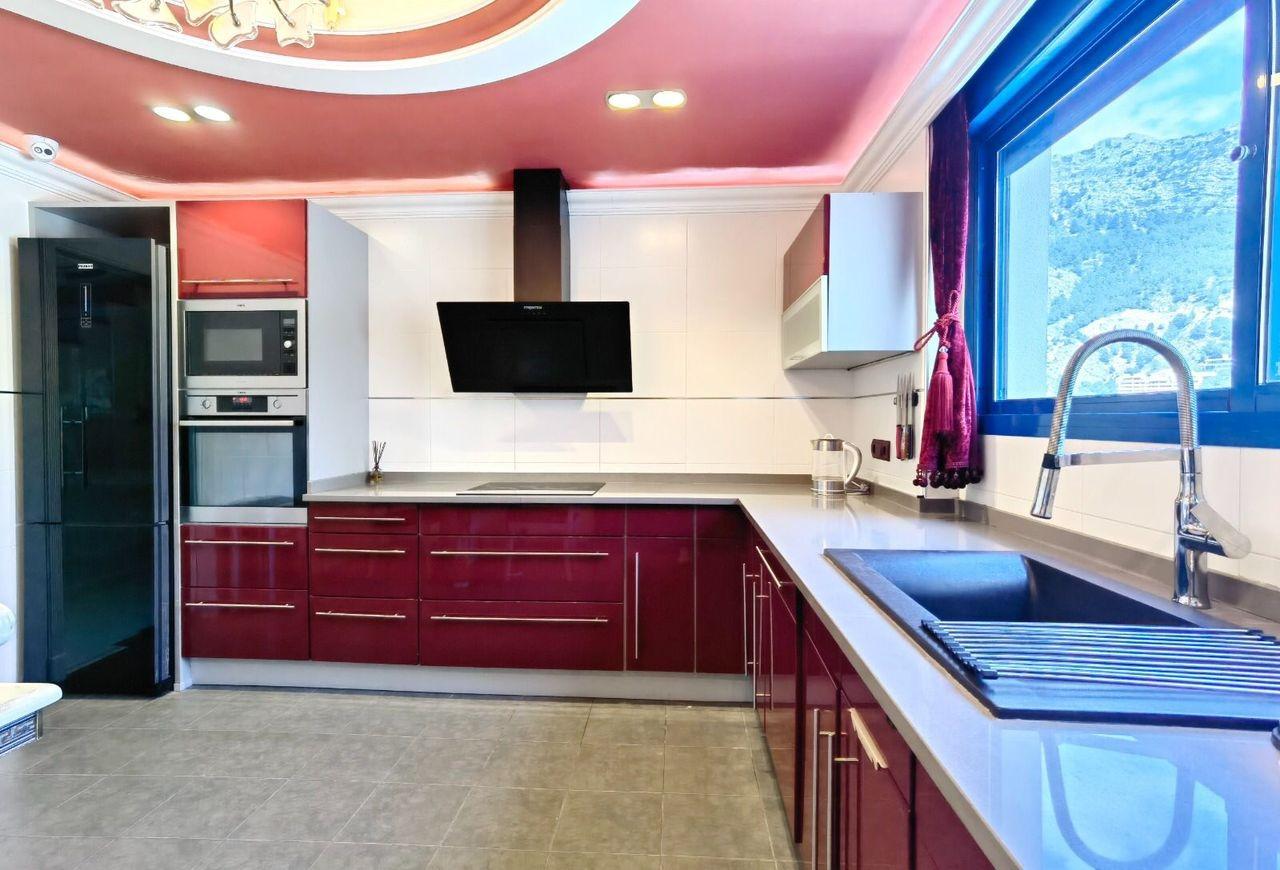 5-34-23 🏡 Live in Altea Hills — one of the most prestigious and secure locations on the Costa Blanca.