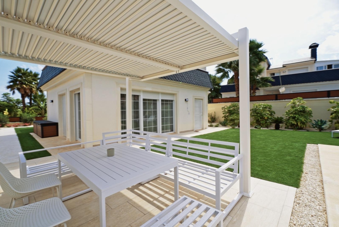 Beautiful  two-story villa with an exquisite design