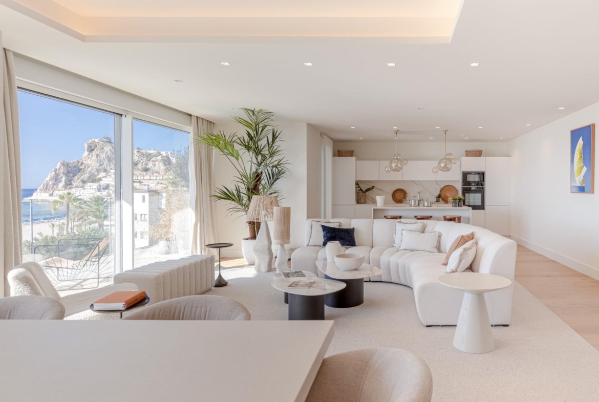 Last luxury apartments on the first line of Poniente beach