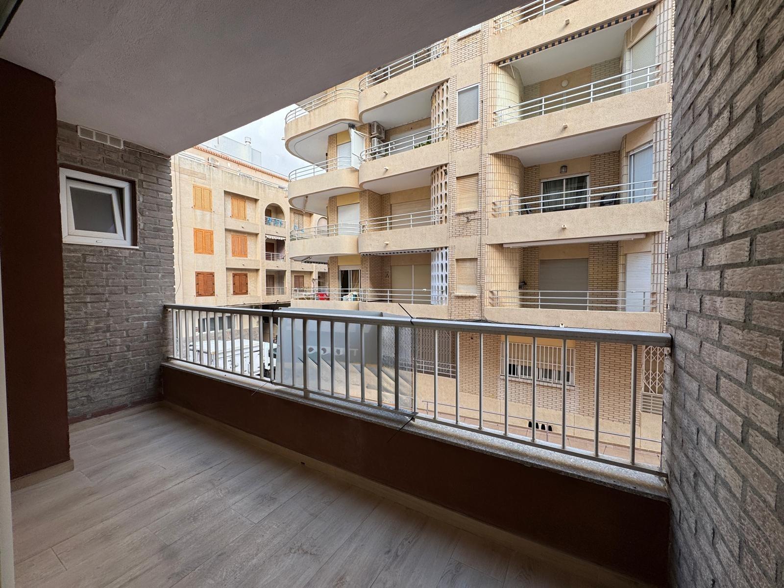 5-38-23 REFORMADO APADRAMENTO EN LA PRIMERA LINEA DE LA MATA CON VISTAS AL MAART 3 DORM. 2 BAÑOS. SUPERFICIE 105 M2.