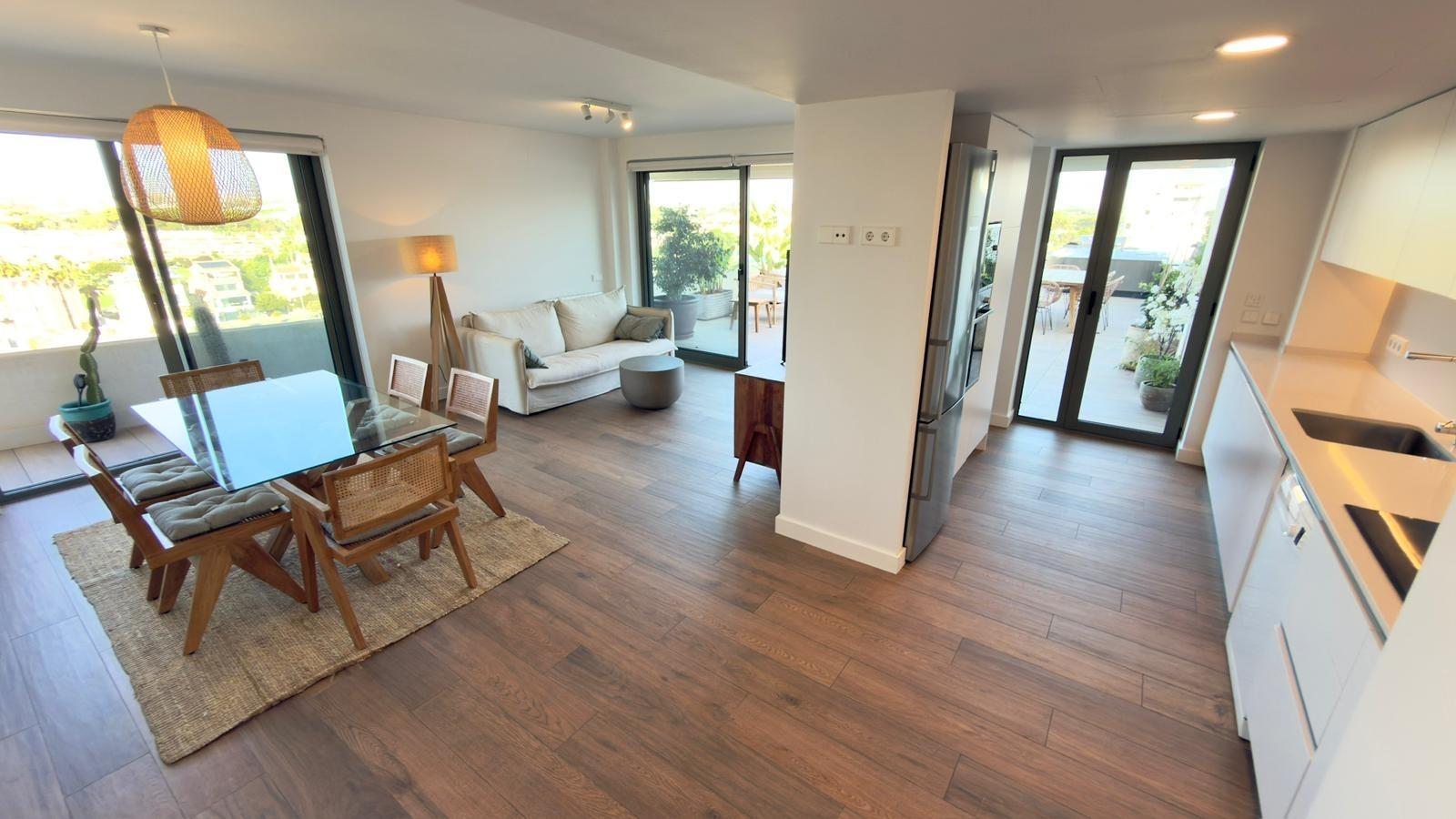 5-38-24 Exclusivo ático con impresionante terraza solárium en Azara, Pau 5