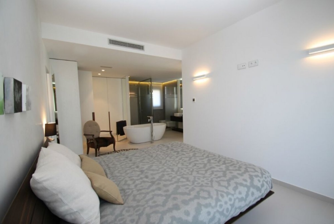 Independent Villas of San Miguel de Salinas – Bellavista. From 469 000 евро.