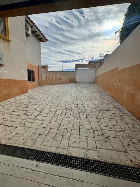 Prachtige villa met uitzicht op zee in Orihuela Costa