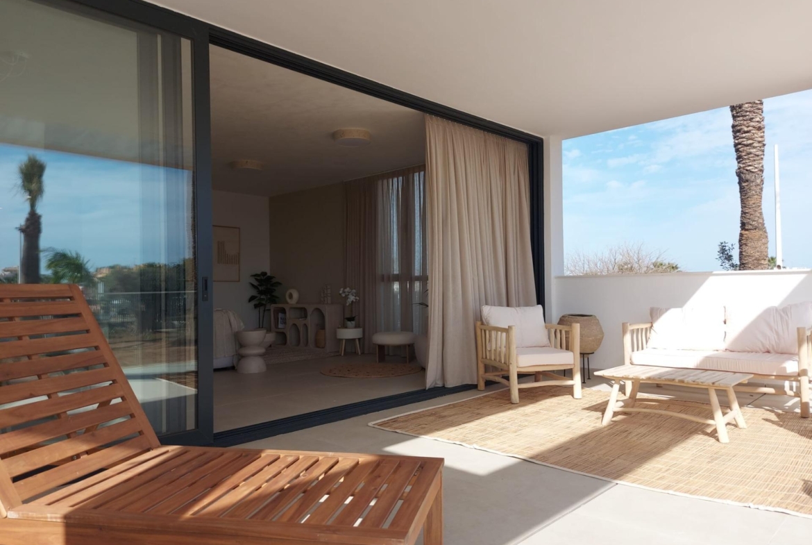 Apartment in Cabo de Palos with sea views and community pool