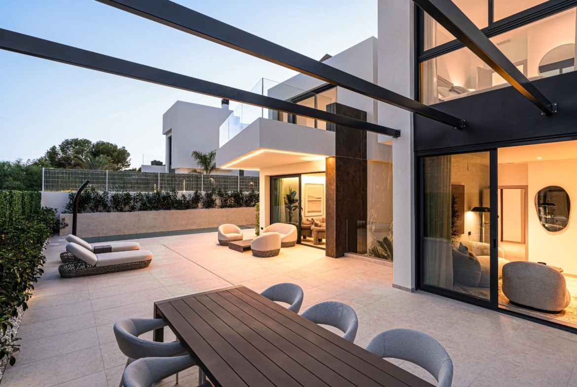 Villas de Obra Nueva: Noa Garden Residencial  🌟