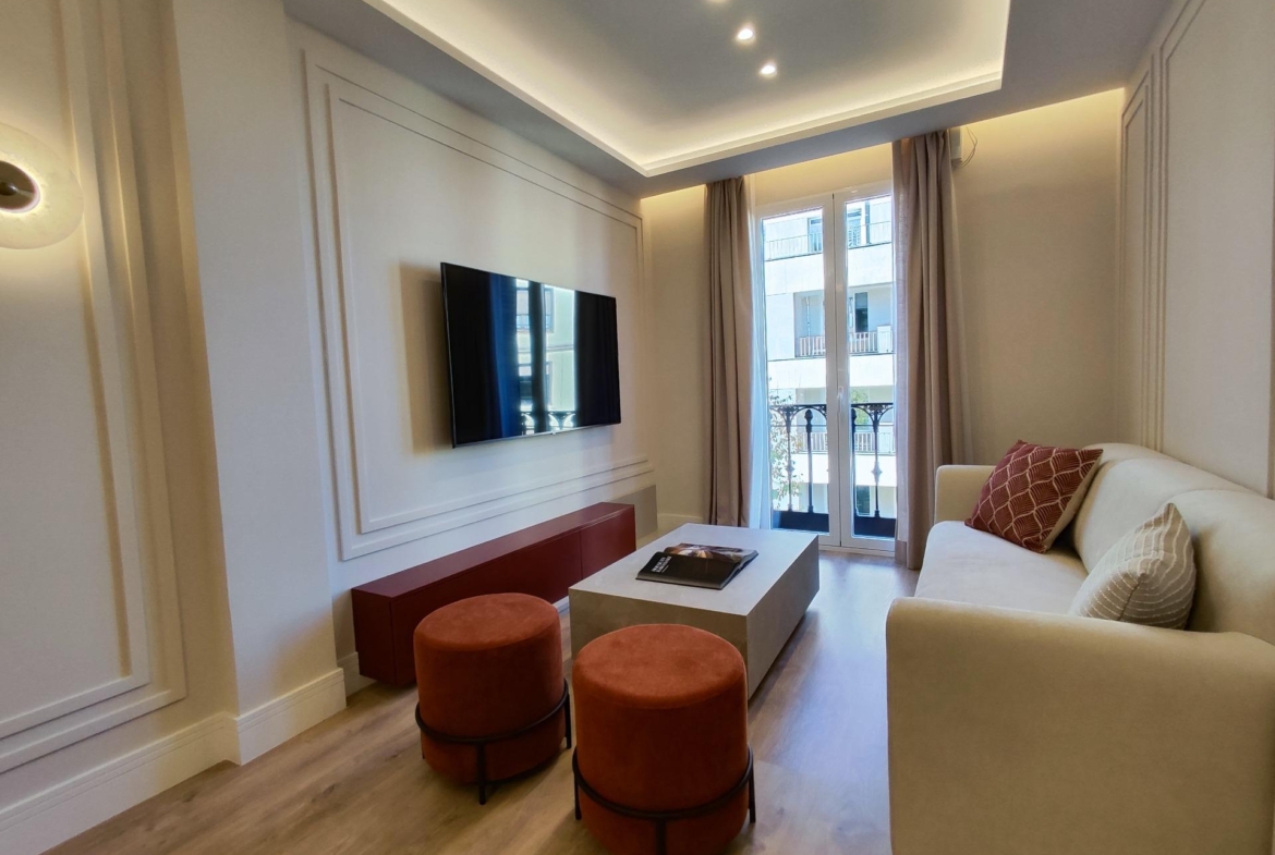 SPECTACULAR FULLY RENOVATED EXTERIOR APARTMENT IN GOYA, MADRID