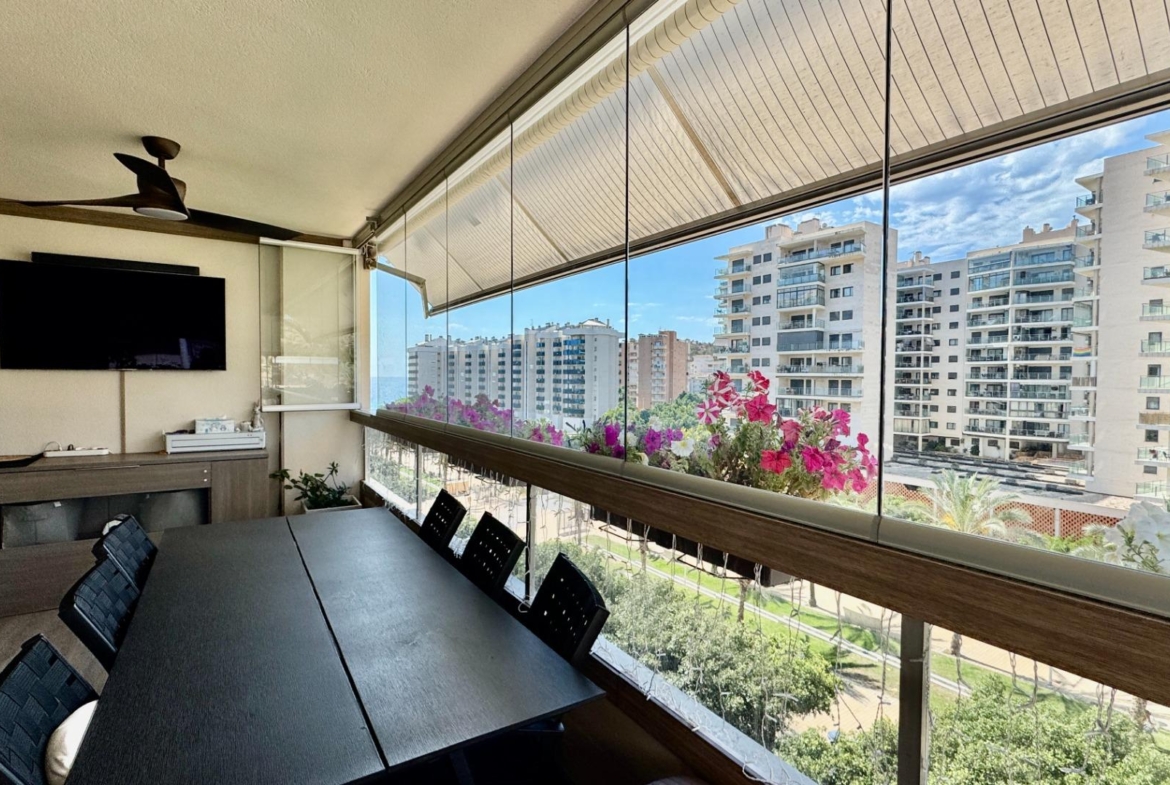 Appartement aan zee in een modern wooncomplex La Cala de Finestrat