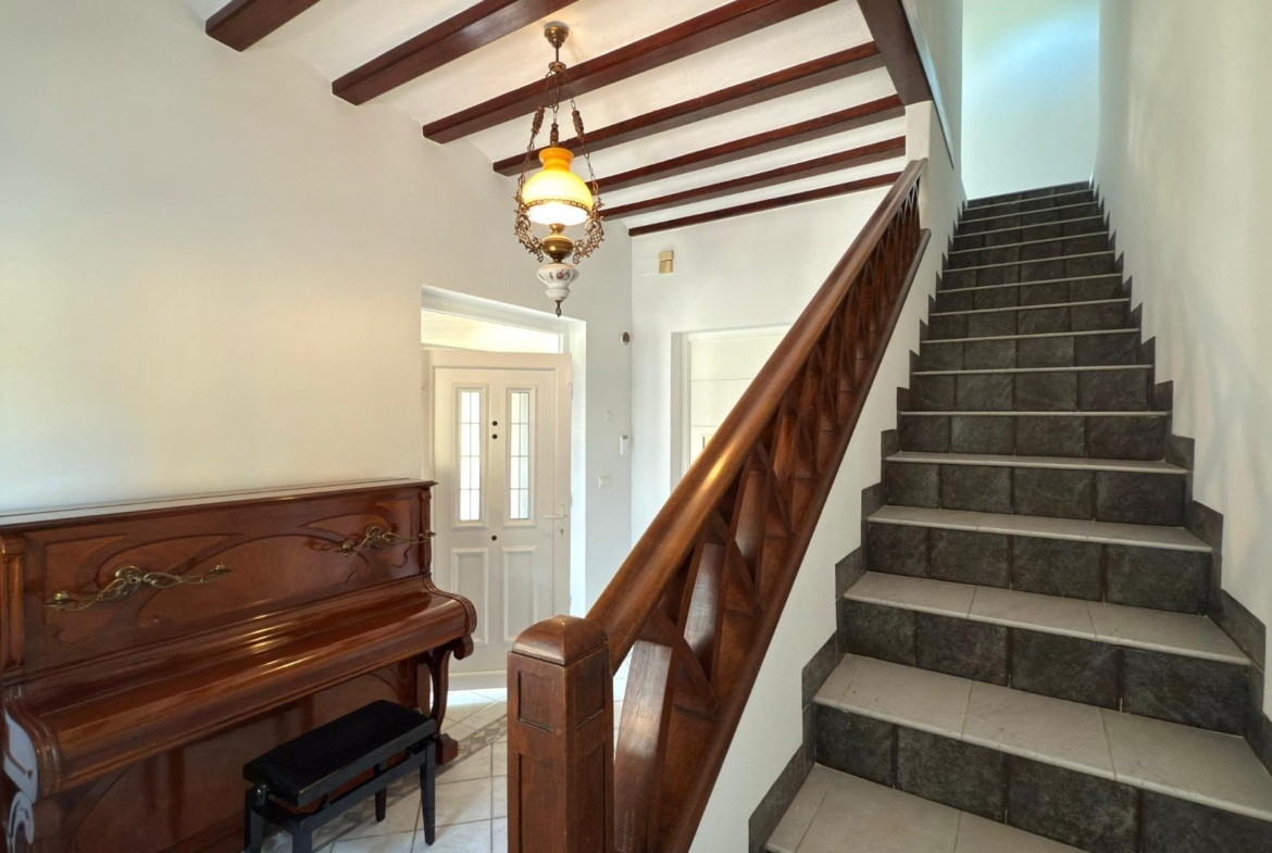 Exclusieve Villa Omringd door de natuur in Alicante