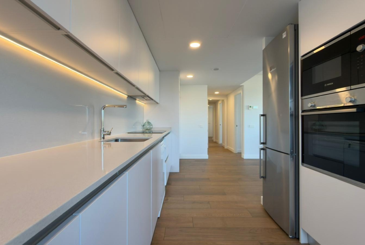Exclusivo ático con impresionante terraza solárium en Azara, Pau 5