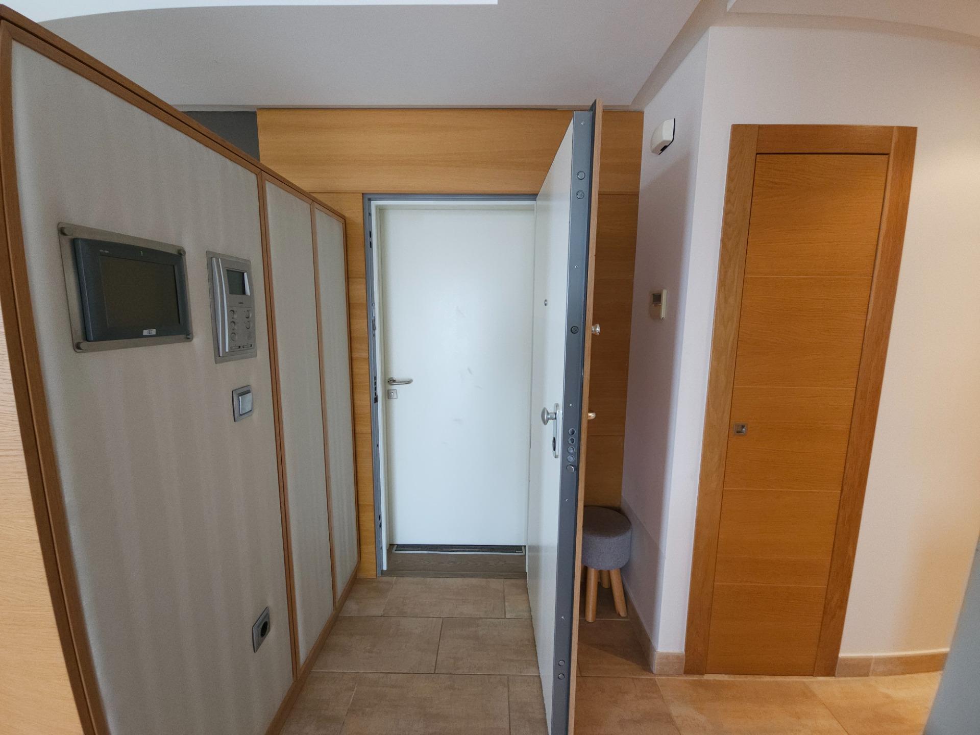 Exclusief appartement in Guardamar del Segura met uitzicht op zee