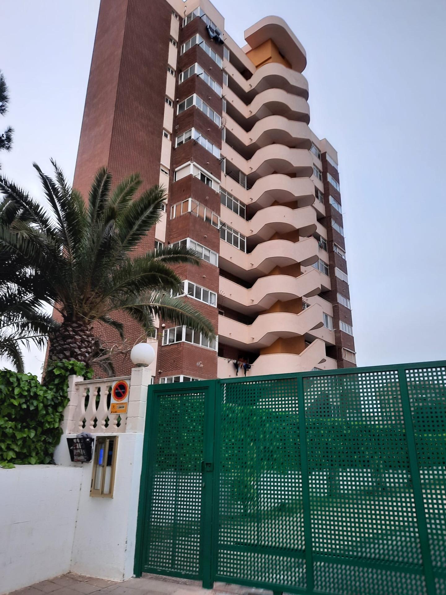 5-43-10 Amplio y Moderno Apartamento Reformado en Playa de San Juan