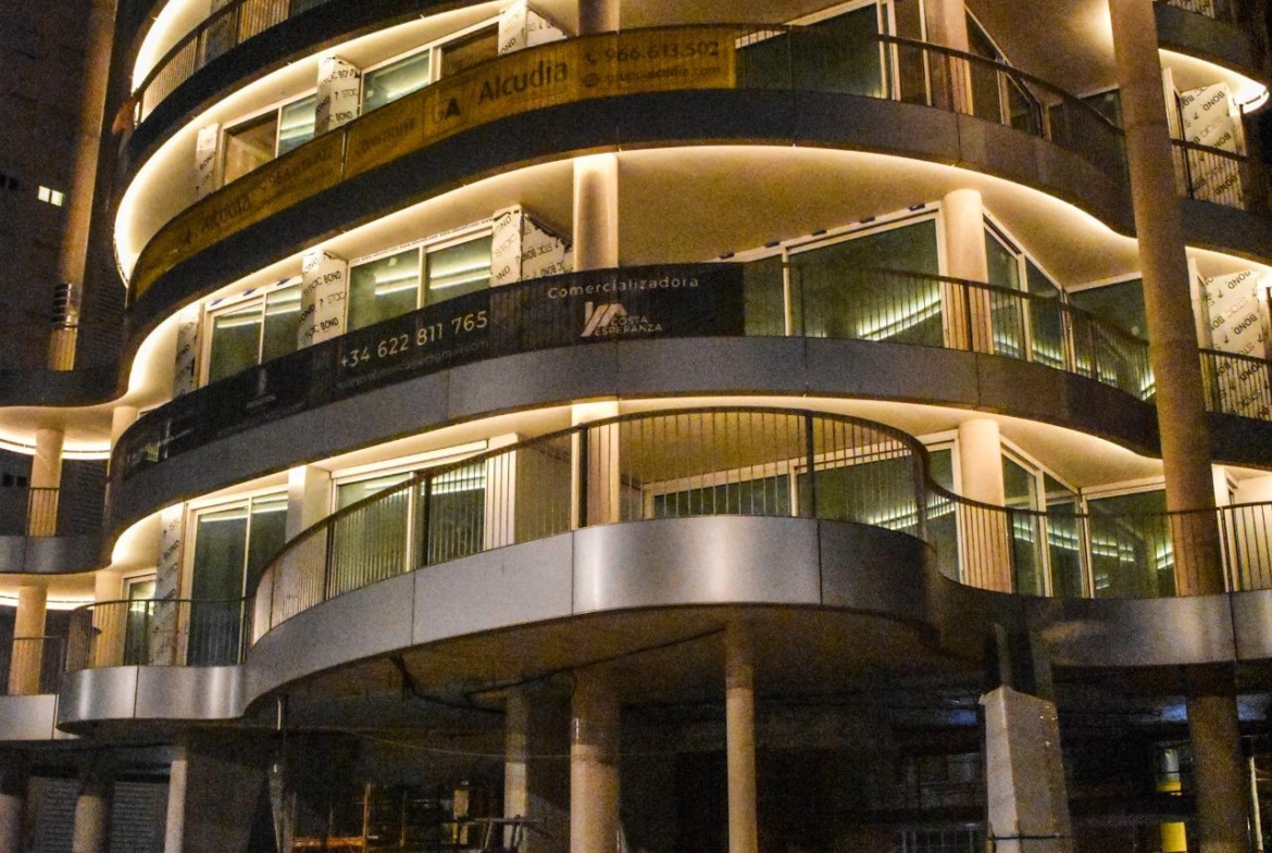 Homes with modern design and high technology on the front line