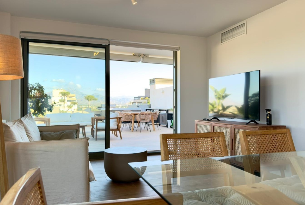 Exclusivo ático con impresionante terraza solárium en Azara, Pau 5