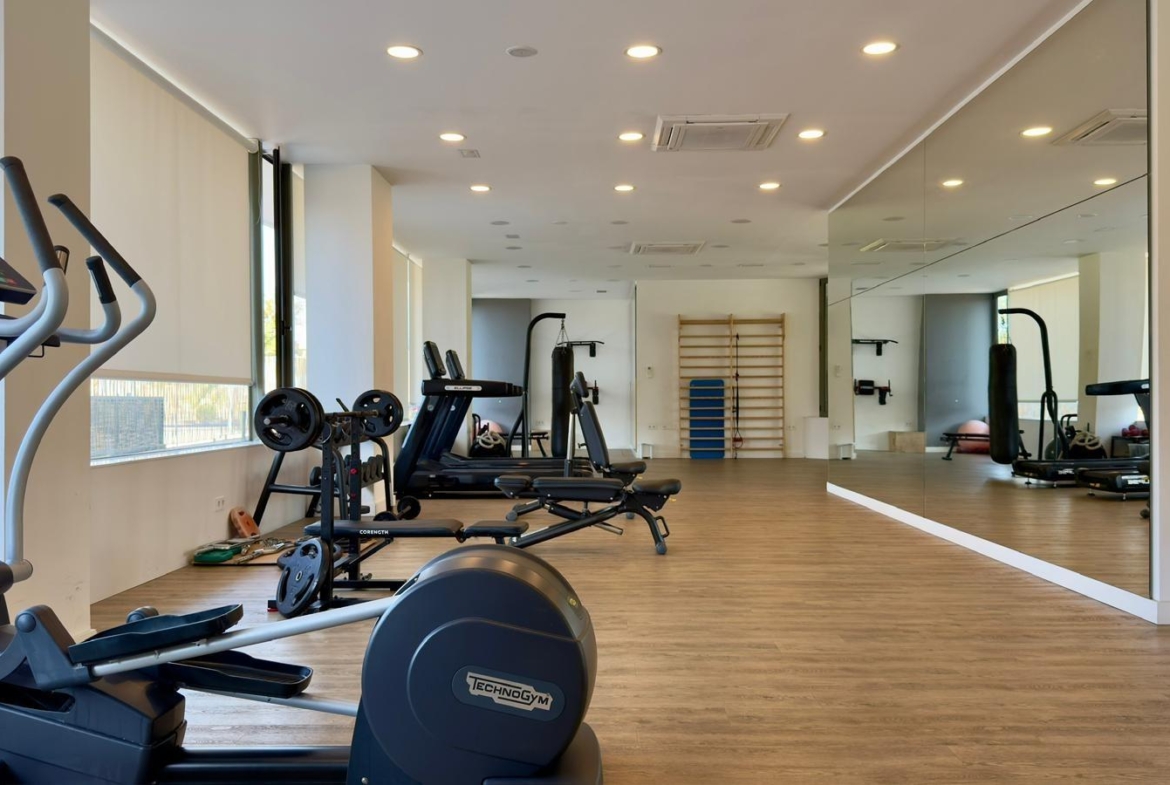 Exclusivo ático con impresionante terraza solárium en Azara, Pau 5