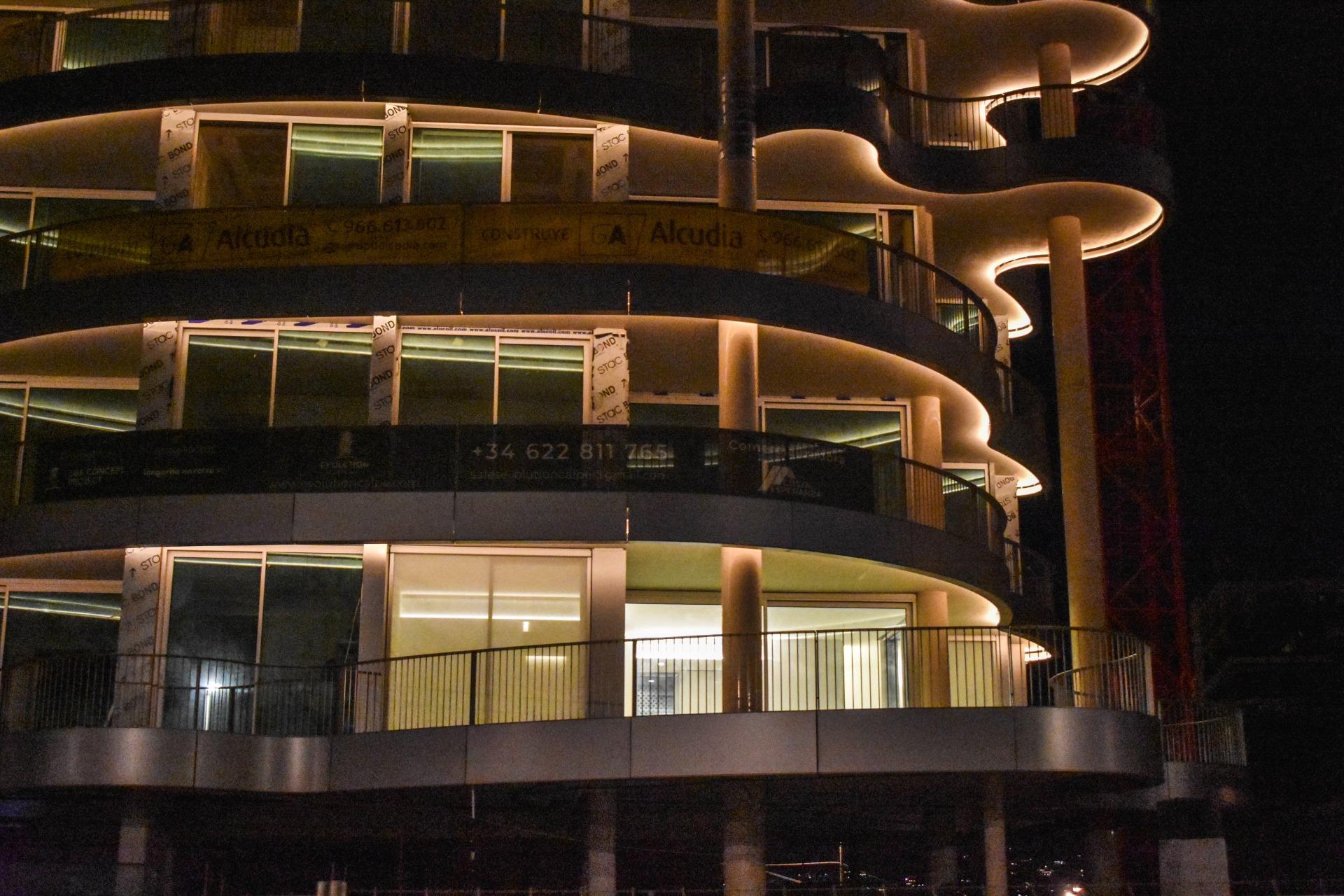 Homes with modern design and high technology on the front line