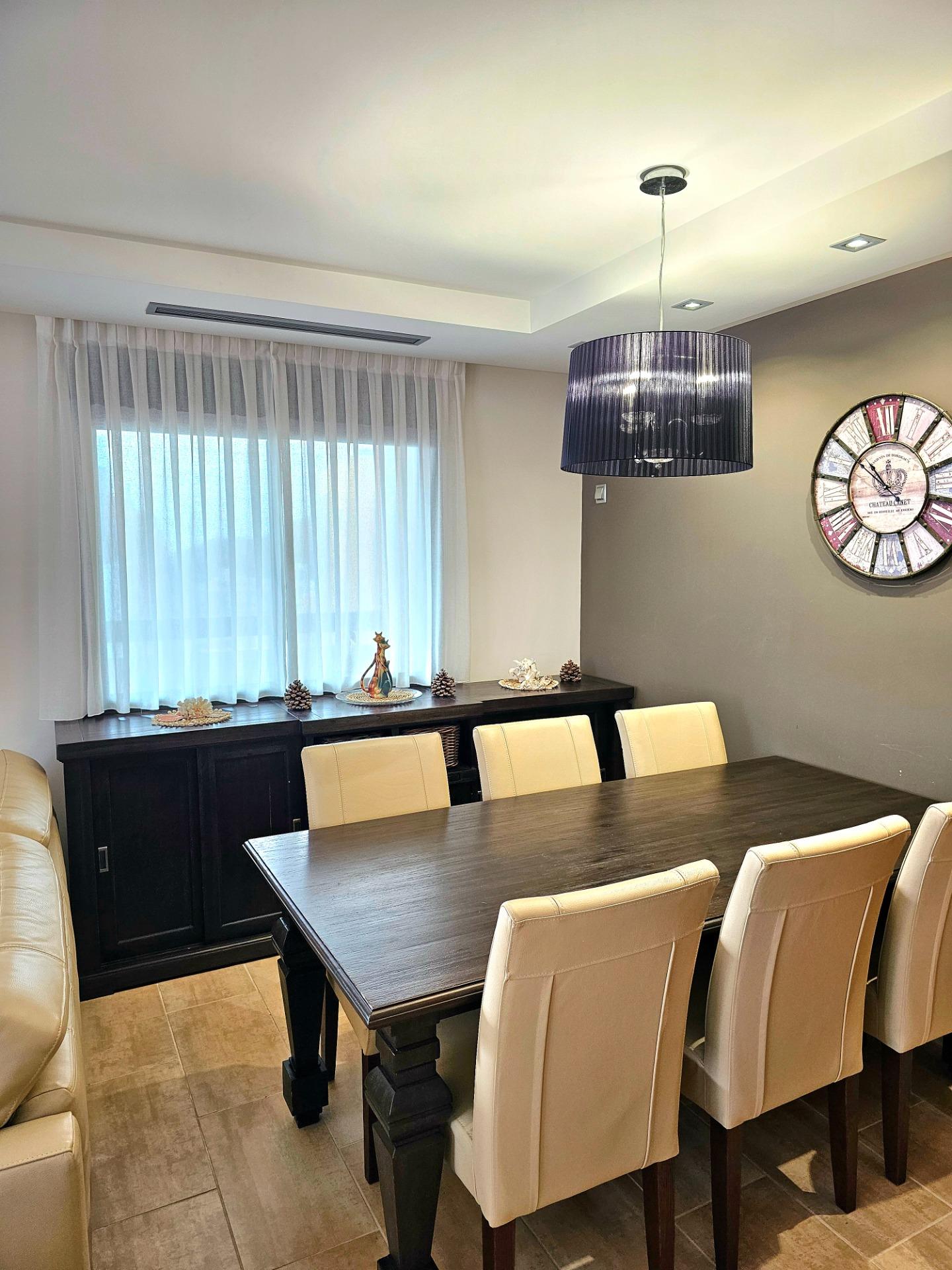Exclusief appartement in Guardamar del Segura met uitzicht op zee