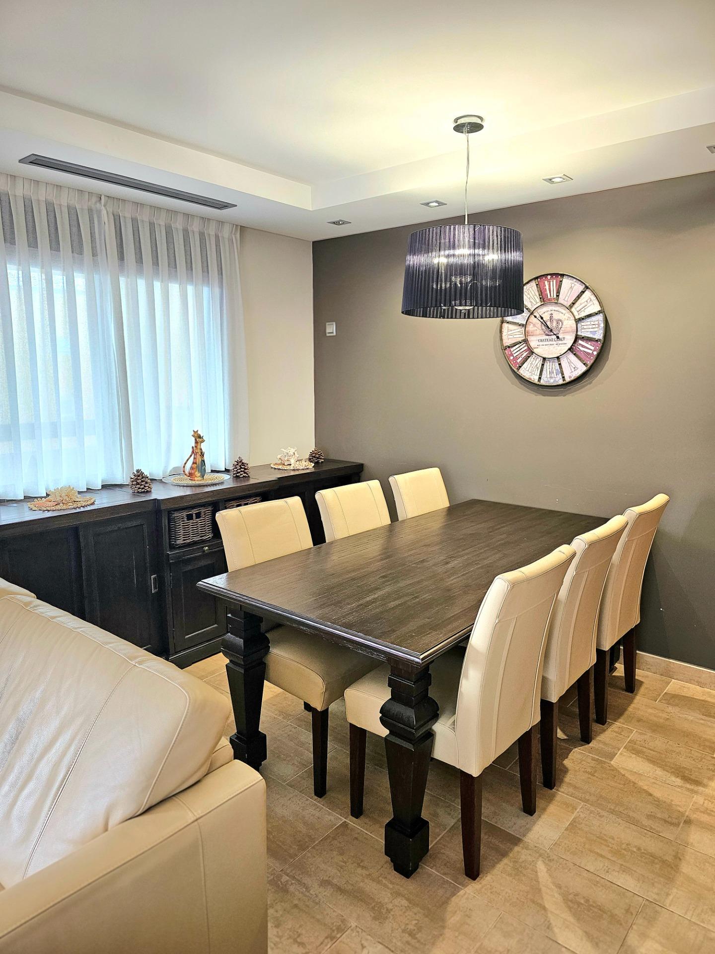 Exclusief appartement in Guardamar del Segura met uitzicht op zee
