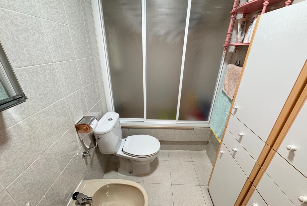 ESTUDIO A 250 METROS DE PLAYA DE LOS LOCOS Y CON 25 M2. CON PISCINA COMUNITARIA.